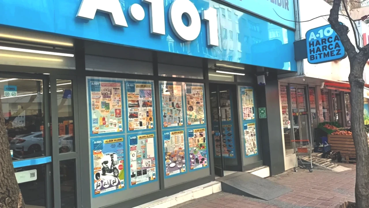 A101'de Yılbaşı Coşkusu! Süslemelerde Eşsiz İndirim Fırsatları Seni Bekliyor!